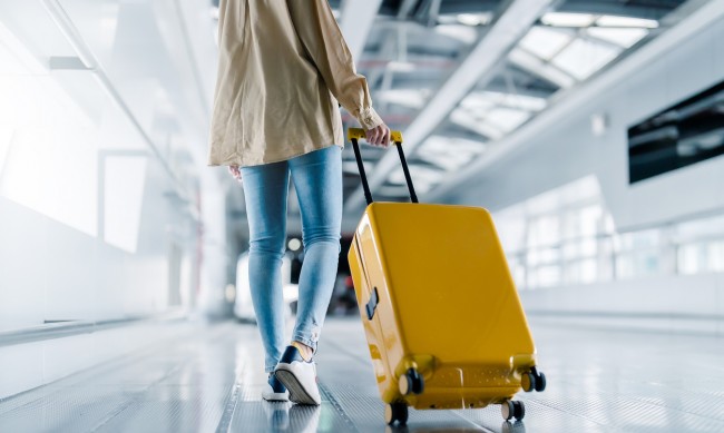 5 неща, които не трябва да слагате в куфара си при пътуване