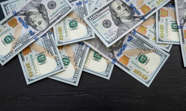 Мъж отказа $100 000 за да напусне работа, колегите му изнемогвали