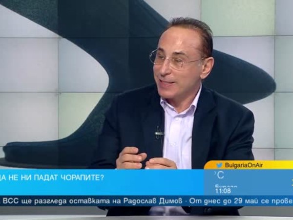 Роден юрист с иноваторски дух – създаде изобретение за чорапи, които да не се смъкват