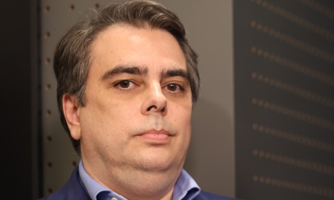 Василев: Ако бяхме взели една стотинка незаконно, вече щяха да са ни арестували
