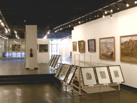 зала Сирак Скитник
