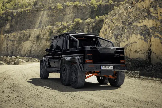 Бихте ли платили над 1 милион евро за G-Class с 6 колела?
