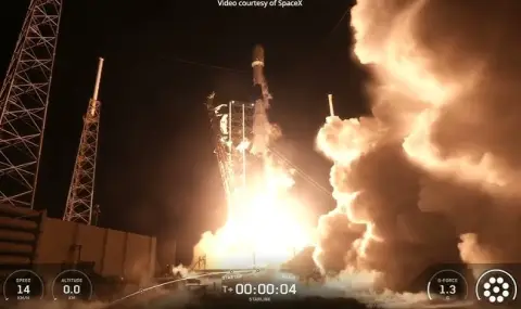 Четирима астронавти полетяха с ракетата Falcon 9 на SpaceX