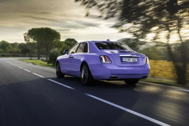 Клиентите на Rolls-Royce са по-млади от тези на BMW и Mini