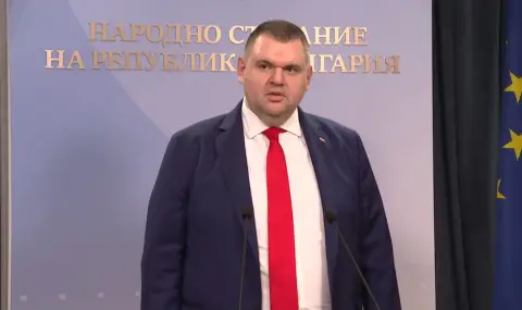 Защо Делян Пеевски напира към властта (бепрепятствено) и защо ще я вземе