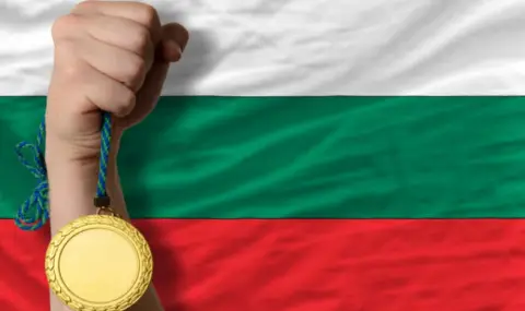 България спечели пет медала в Албена
