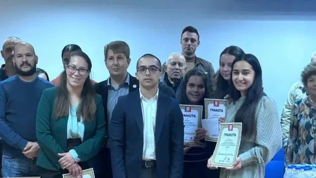 Връчиха наградите в литературния конкурс „140 години след Съединението – пътят на България днес“