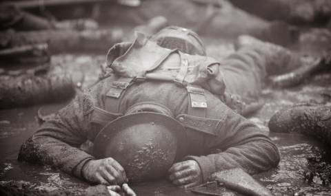 11 ноември 1918 г. В 11 часа настъпва краят на Първата световна война