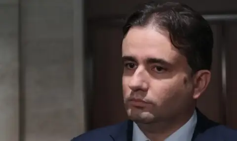 Божидар Божанов: Най-важната задача на Румен Спецов е да не допусне смущения в работата на „Лукойл“