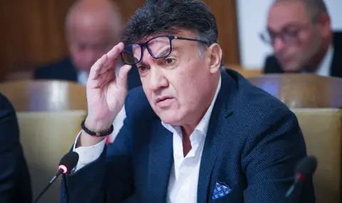 Борислав Михайлов се стабилизира – контактен е