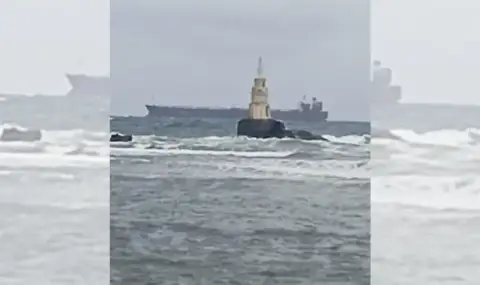 Лошото време осуети евакуацията на екипажа на бедстващи край Ахтопол руски танкер