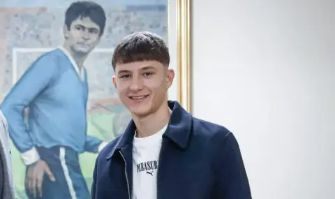 17-годишен нападател попадна в групата на Левски за сблъсъка с Локомотив Пловдив