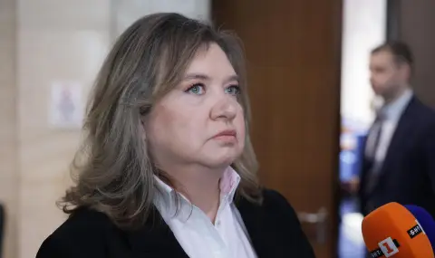 Киселова с редица въпроси след подписаното споразумение за сигурност с Украйна