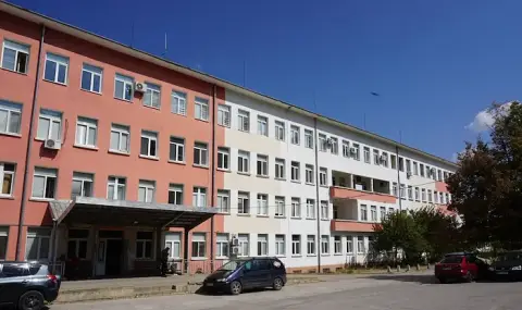 Над 30 медици напускат болницата във Враца