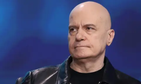 Слави Трифонов: Поклон и благодарност пред всички загинали за нашата свобода
