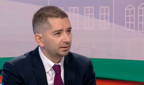 Слави Василев: Няма как „Прогресивна България“ да работи с Борисов и Пеевски за съдебната реформа и борбата с корупцията