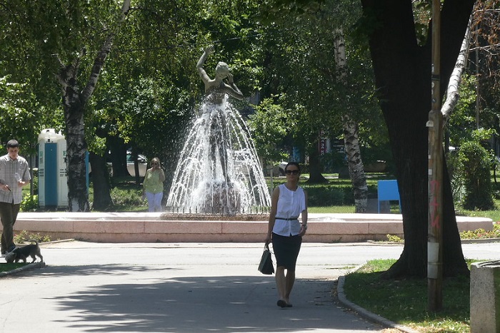Оборище отново е името: София изтрива спорния генерал от картата на центъра