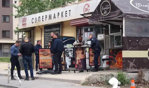 Очевидец на нападението във Варна: Колегата ми извика да донеса кърпа, че кръвта му изтича