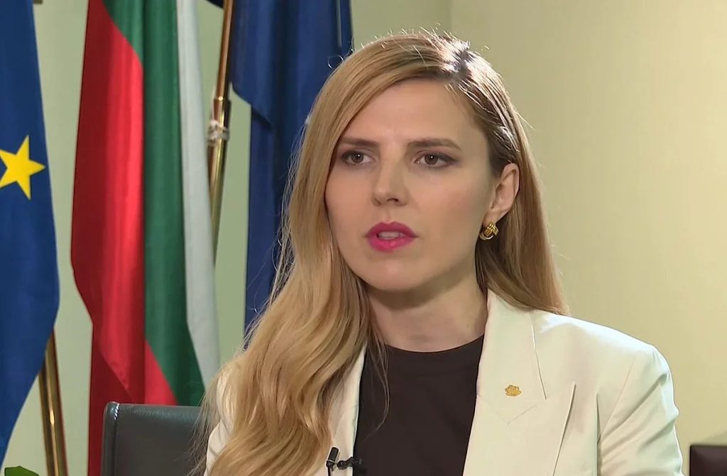 велислава петрова: софия не спира санкциите, а търси икономически разум