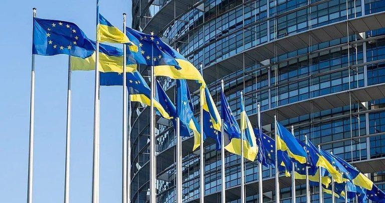 Европа отваря касата за Киев: Краят на унгарското вето и новата вълна от милиарди