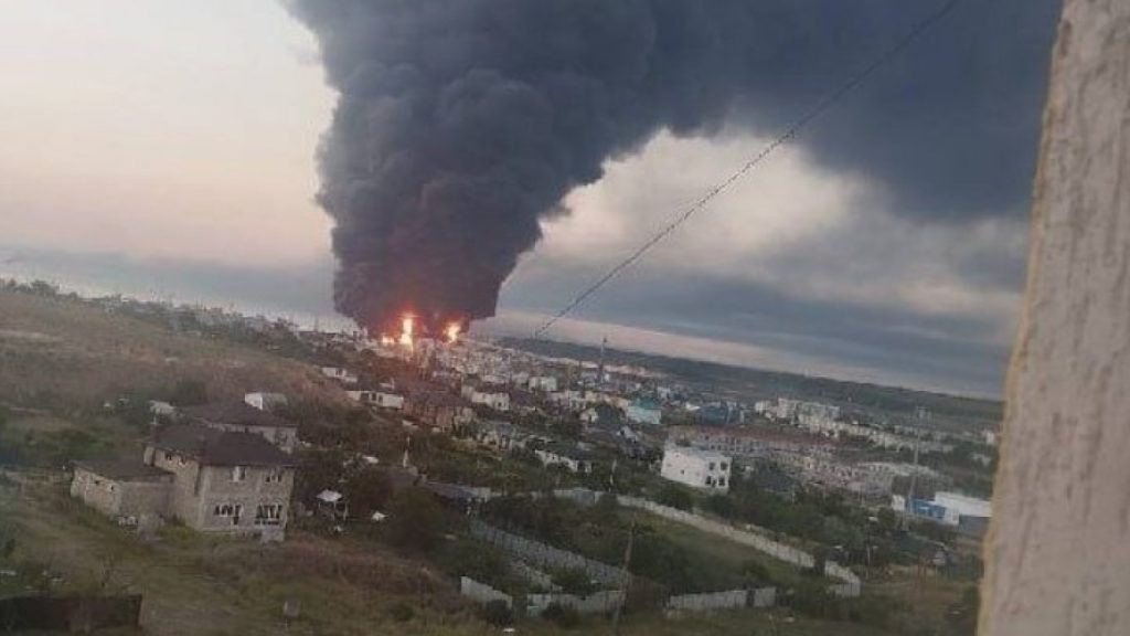 крим в пламъци и горивен глад: дронове на киев и руски удари разтърсиха фронта