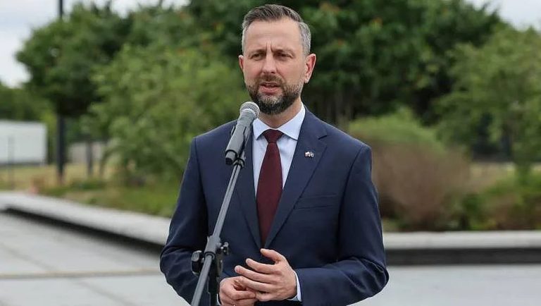 Милиарди срещу думи: Как Вашингтон затвори устите на критиците в Полша