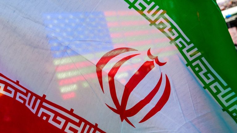 Мирът с Иран на пауза: Неочакван обрат в американската стратегия