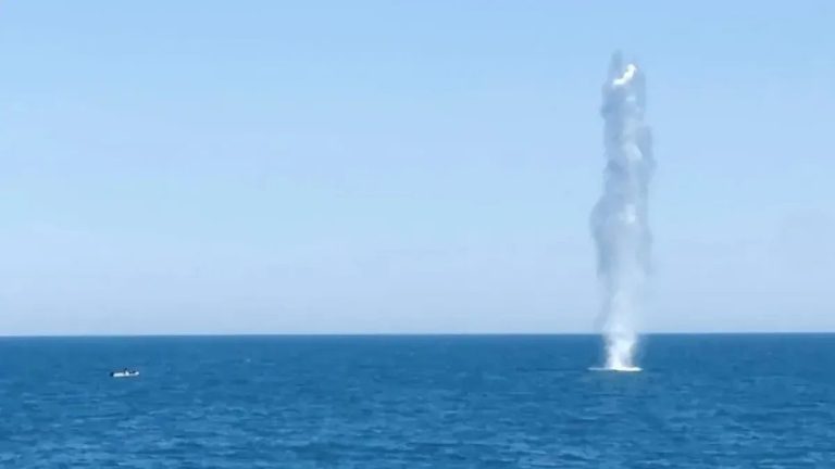 Непоканен гост в Черно море: Военен дрон взривен от нашия флот