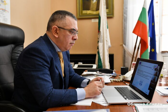 нов поглед върху управлението: стефан радев и пътят към децентрализацията в българия