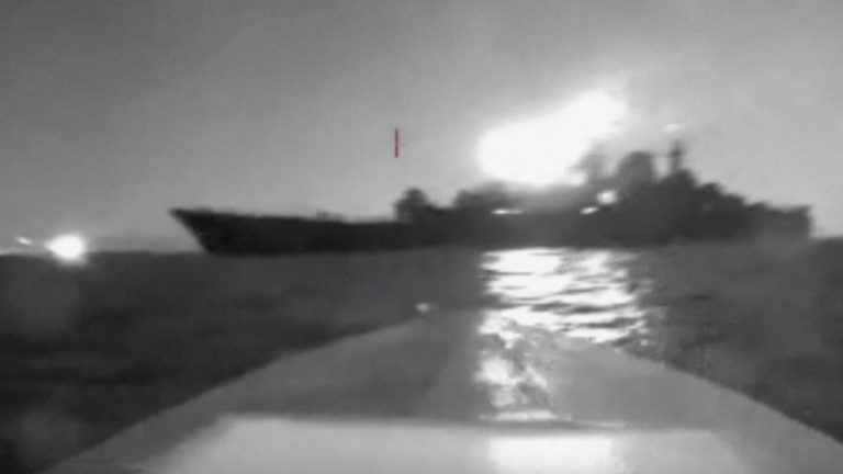Опасност в Черно море: Въздушна атака почерни панамски кораб