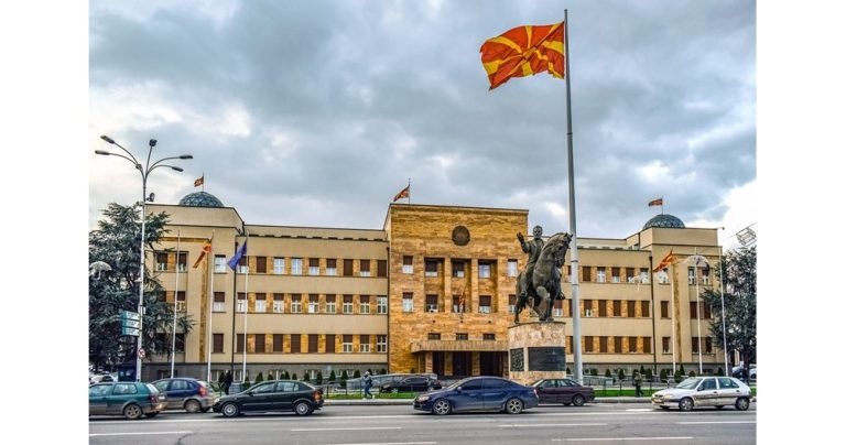 Оруел в Балканите: Защо историята не трябва да бъде политически инструмент
