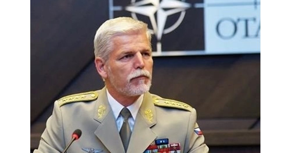 политическа война в прага: бабиш „изхвърля“ президента павел от върха на нато