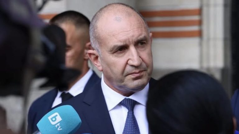Сбогом на илюзиите: Радев залага на „бюджет на реалността“ с дефицит от 5,7%