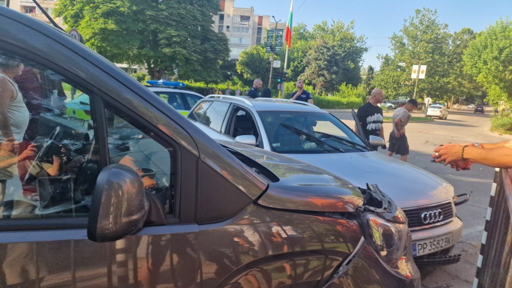 секунда на невнимание, три смазани коли: драма на кръстовище в разград