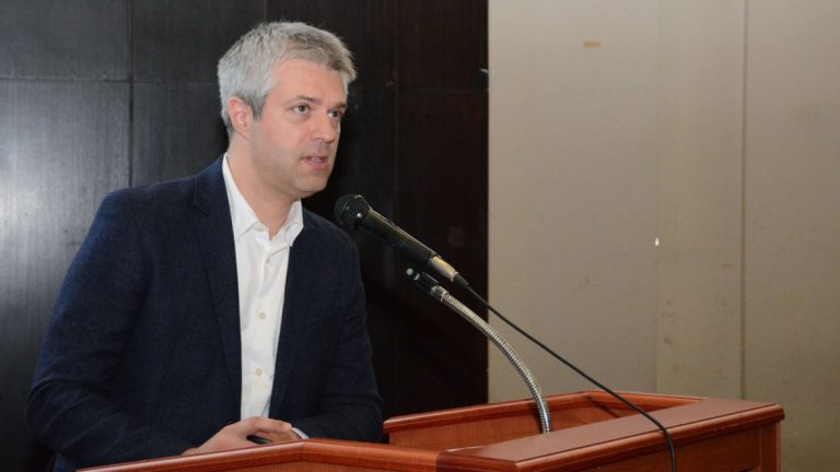Стена от отричане: Благомир Коцев срещу сенките на „Баба Алино“
