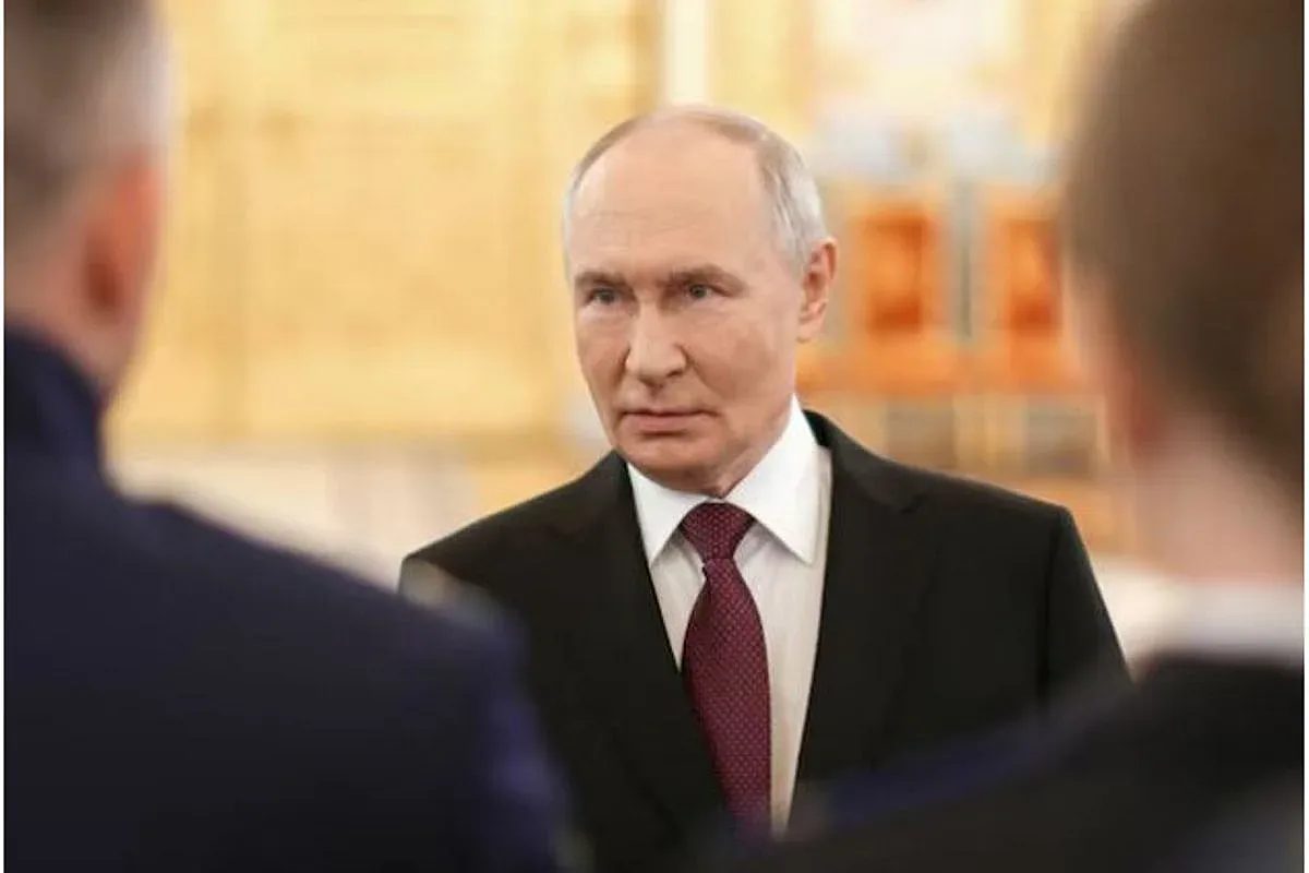 тайната на вечната младост в кремъл: как путин „изтри“ годините от лицето си
