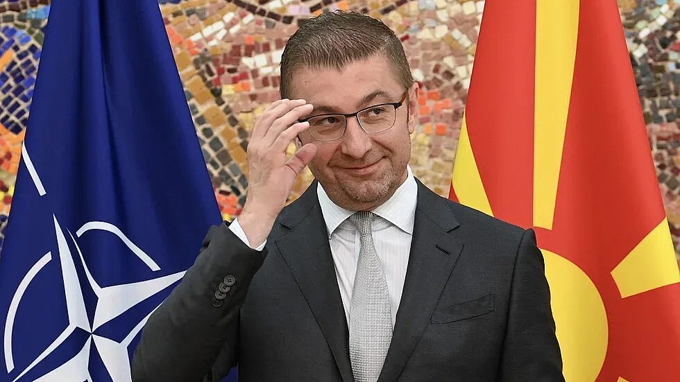 твърдият курс на скопие: мицкоски няма да отстъпи пред брюксел без „ясен край“