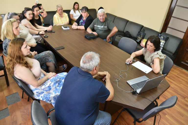 Чист въздух и по-добра грижа: Община Сливен обновява социалния си флот