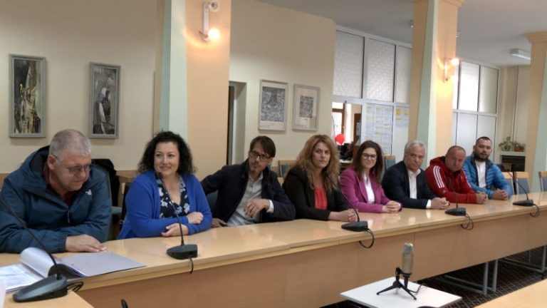 ГЕРБ залага на опит и разнообразие в Сливен: Кои са кандидатите за новия парламент?