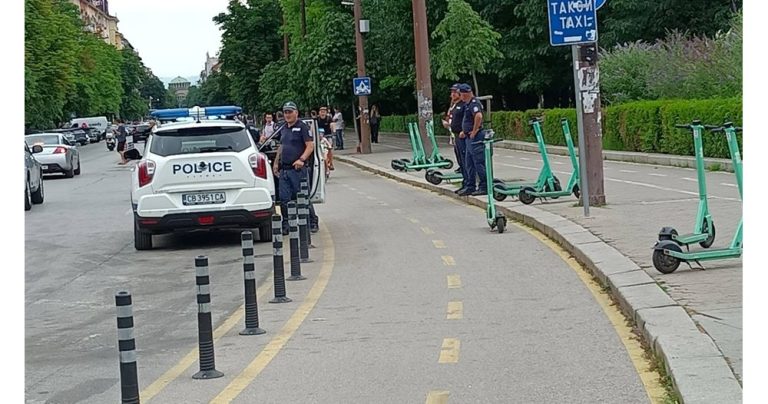 Глоби, каски и правила: Новата реалност за електрическите тротинетки в София