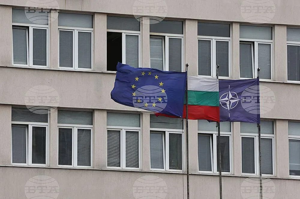 докладът на данс: руски агенти и киберзаплахи в сърцето на софия