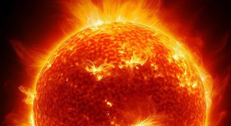Космически удар в здравето: Слънцето ни атакува с мощна магнитна буря
