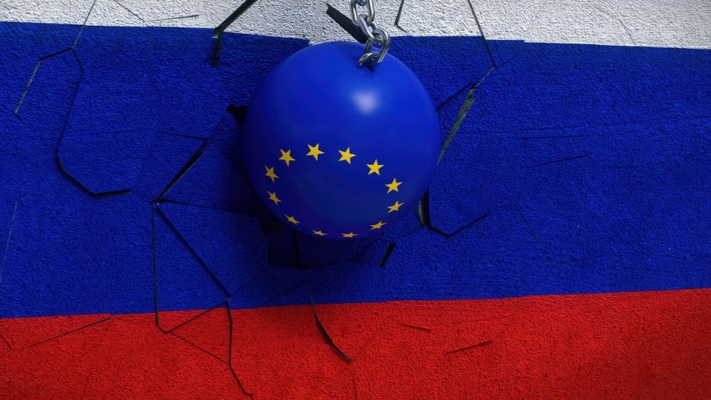 нов удар по кремъл: брюксел затяга обръча с нови санкции