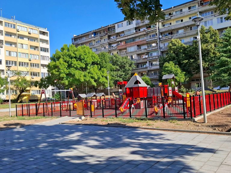 Ново лице за квартал Дружба: Модерно пространство за отдих и игра в Сливен