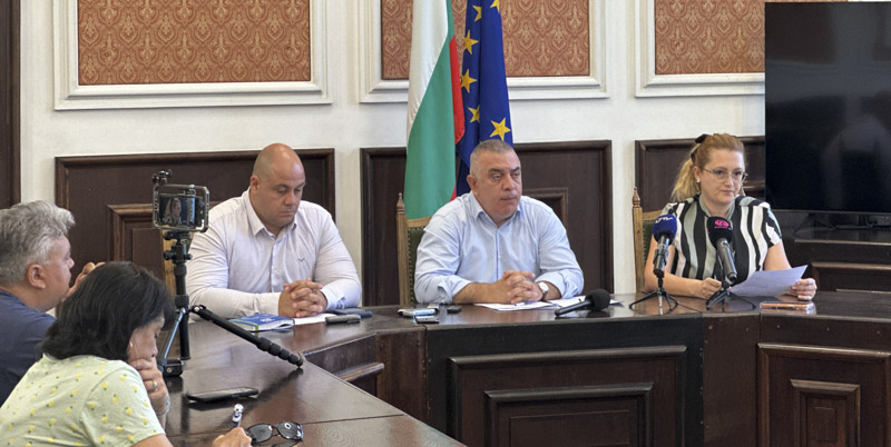 план б за сливен: кметът стефан радев влиза в битка за финансирането на градските проекти