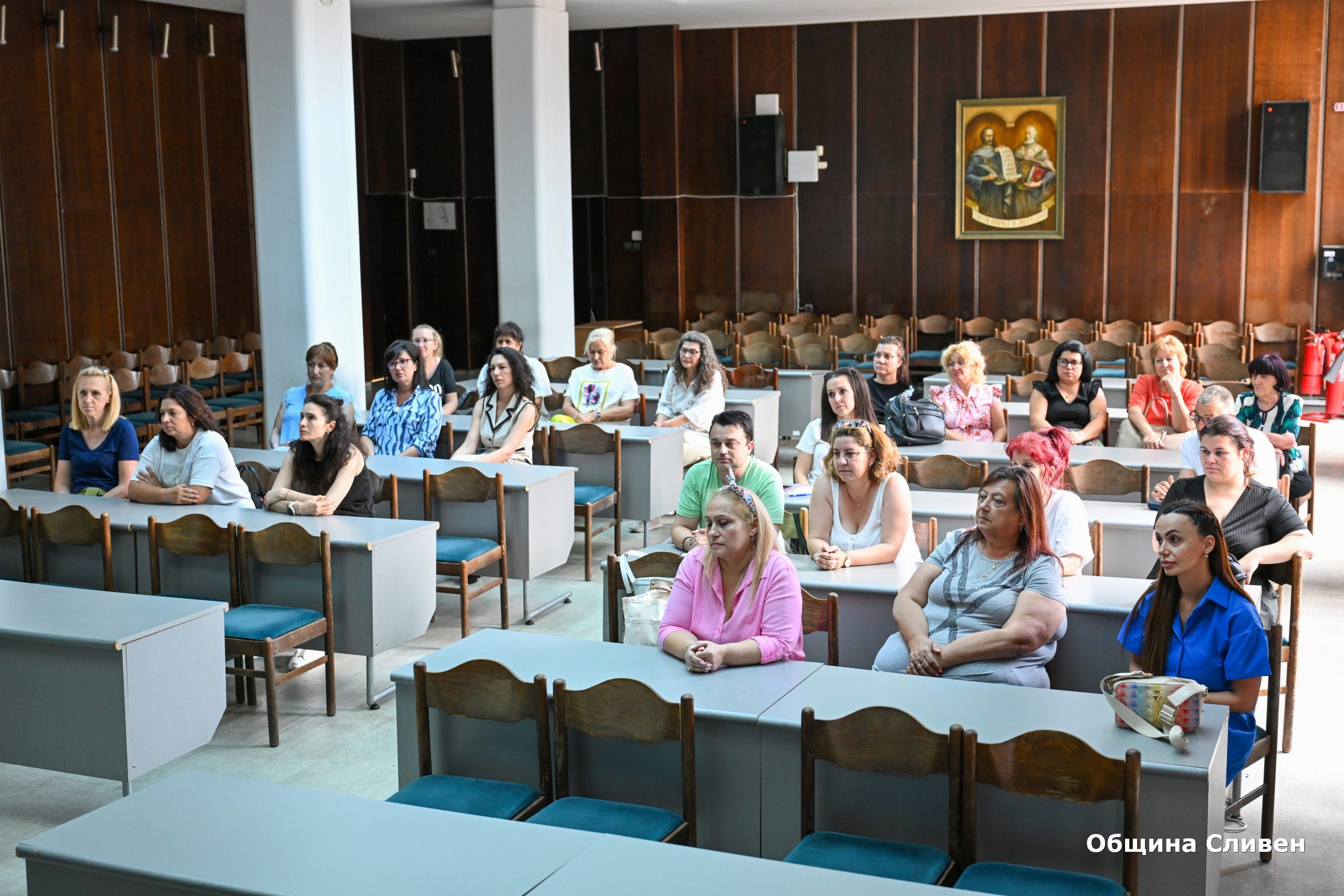 повече подкрепа и нови възможности: как ще изглеждат социалните услуги в сливен през 2027 г.?