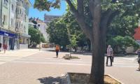 Сливен в ритъма на промяната: От нови правила за паркиране до духовни поклонения