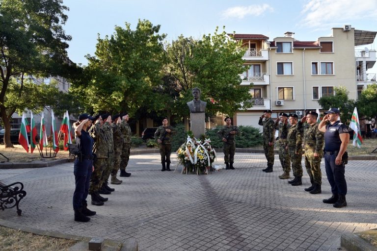 Сливен се преклони пред вечността на Апостола