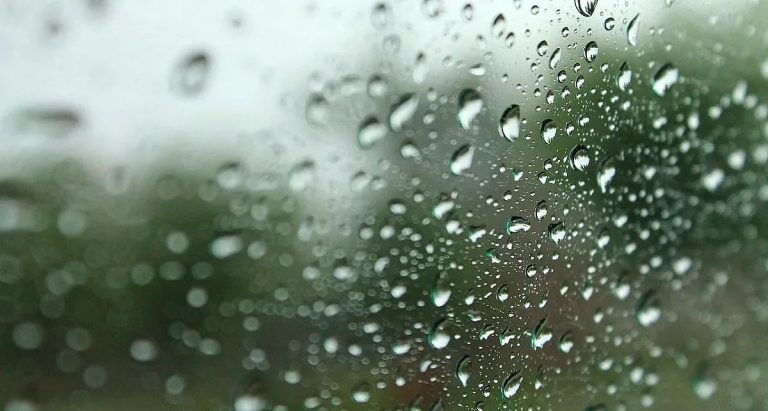 Столицата под вода: Лятната буря превърна София в река