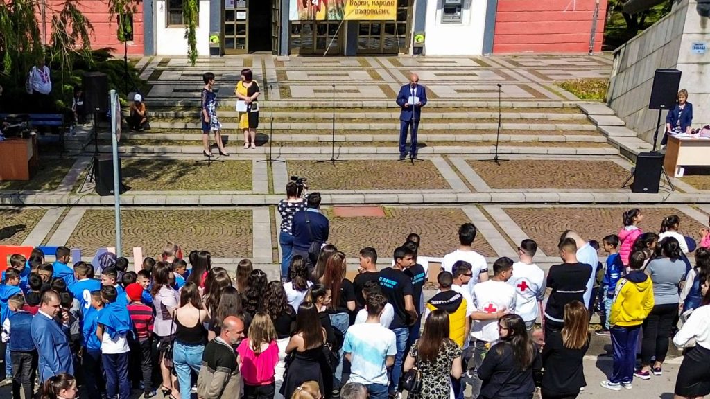 твърдица в празничен ритъм: как общината отбеляза 24 май